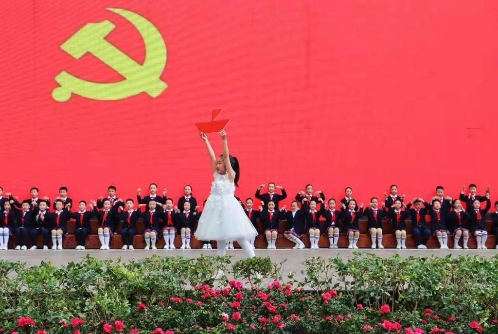 三国时期各英雄死的时间顺序，还有简单的死因，就是谁杀死的游戏画面